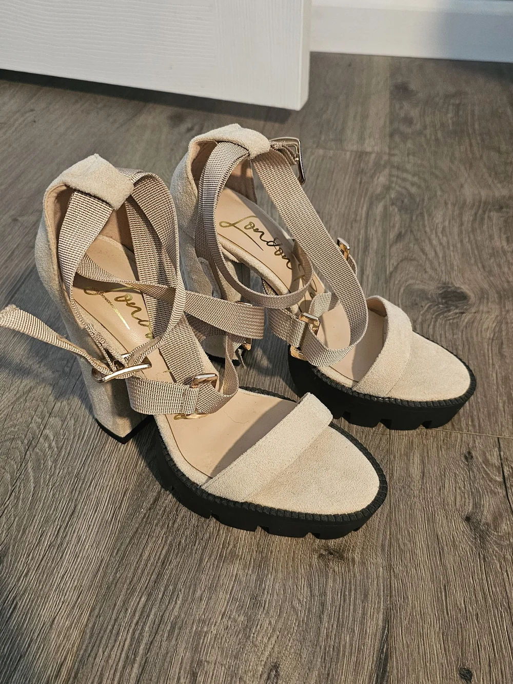 London Rag-Fresh Day Platform Sandal